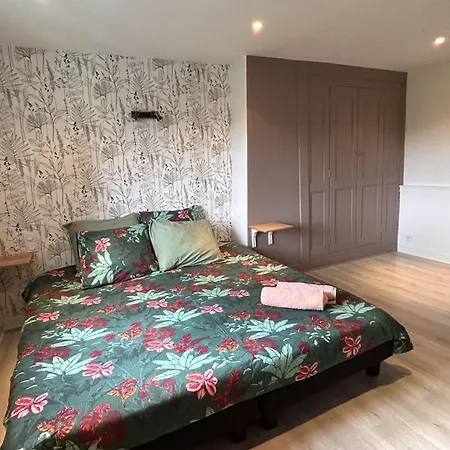 La Longère Des Amoureux Hébergement de vacances La Rivière-Saint-Sauveur